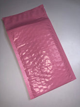 Load image into Gallery viewer, Pastel Pink Bubble Mailers (20pcs)